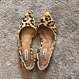 Steve Madden leopard print flats